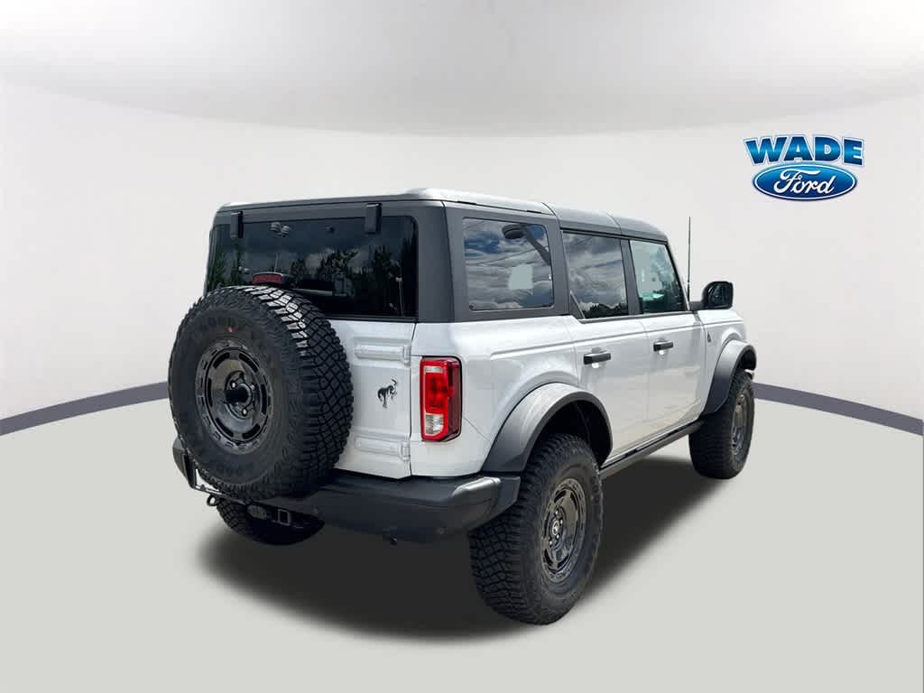 2024 Ford Bronco Black Diamond 5