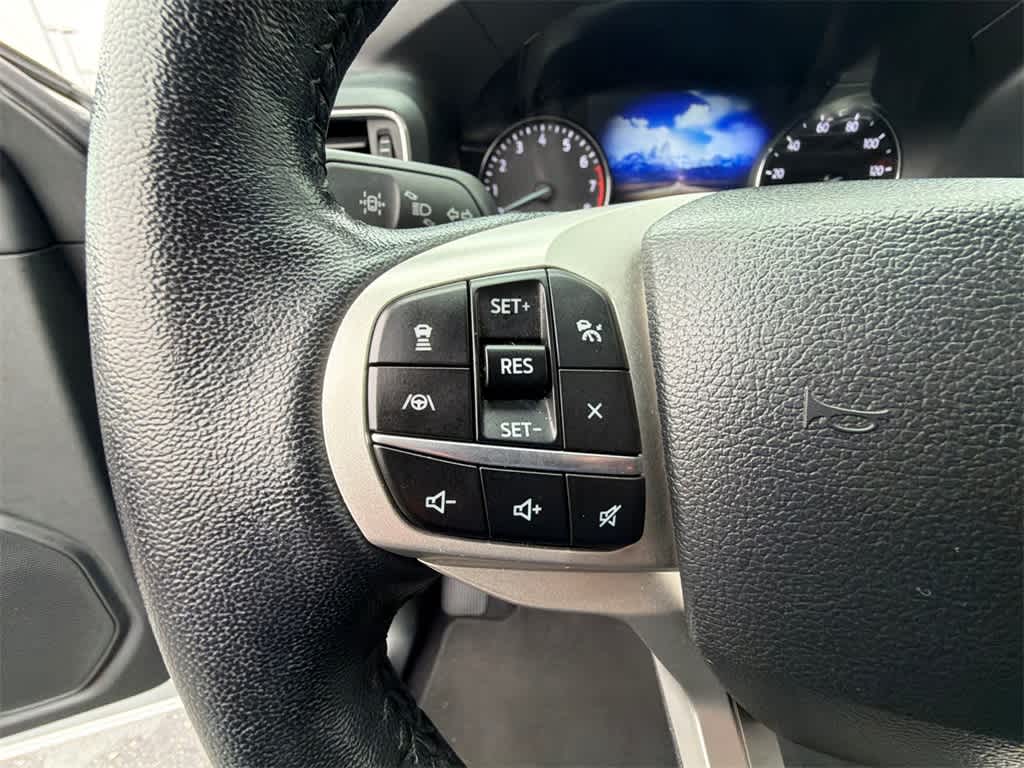 Thumbnail: 2023 Ford Explorer - 24