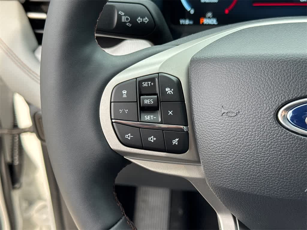 Thumbnail: 2026 Ford Explorer - 25