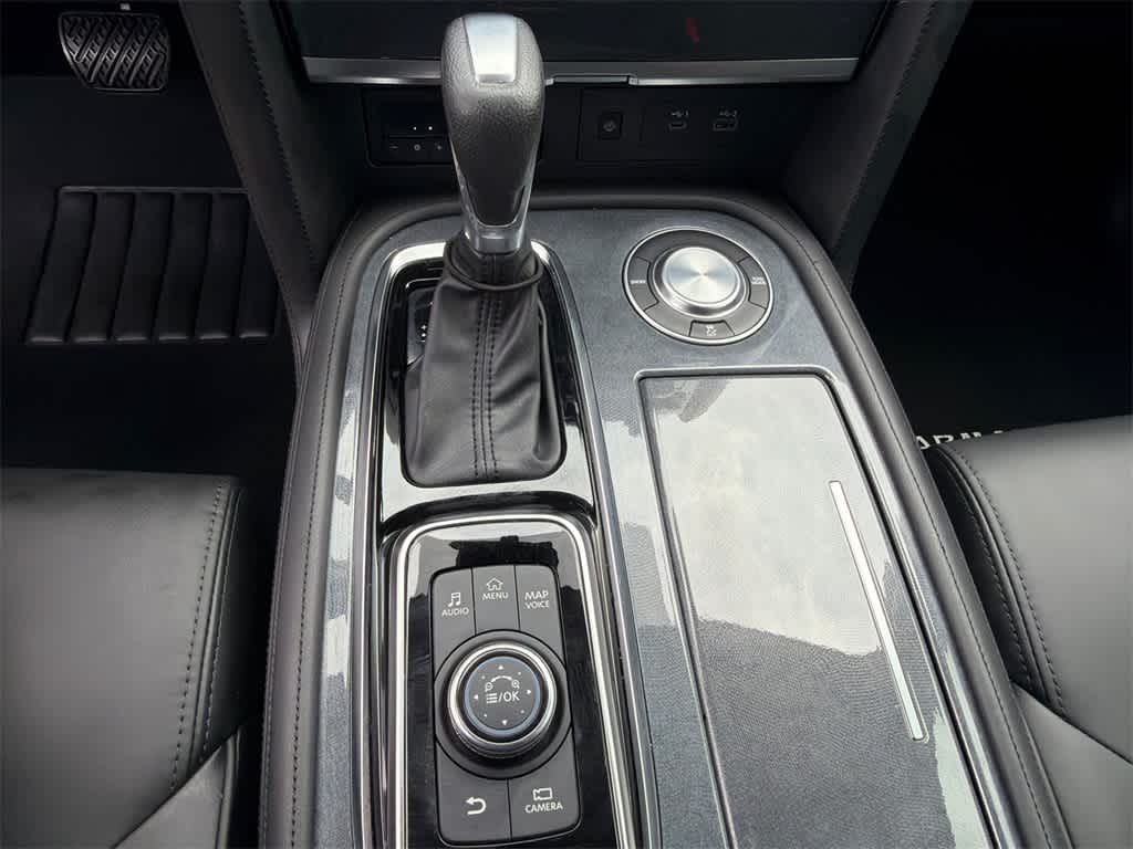 Thumbnail: 2022 Nissan Armada - 32