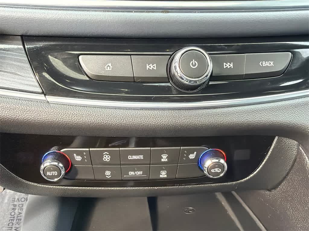 Thumbnail: 2023 Buick Enclave - 31