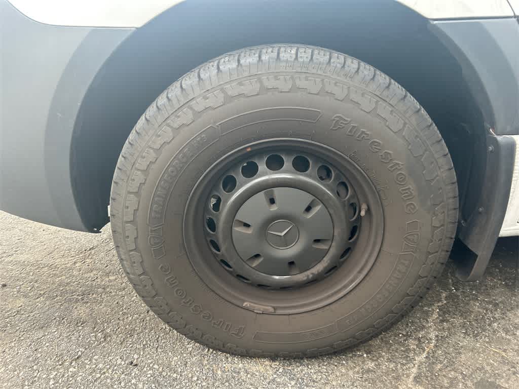 Thumbnail: 2025 Mercedes-Benz Sprinter - 4