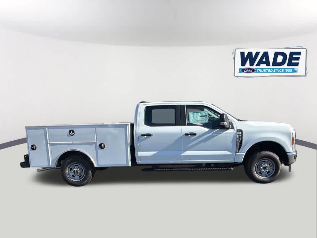 Thumbnail: 2025 Ford F-250 - 4