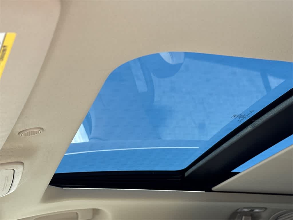 Thumbnail: 2021 Ford Explorer - 28