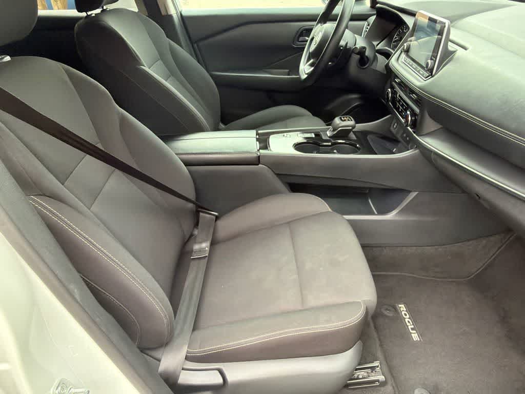 Thumbnail: 2024 Nissan Rogue - 12