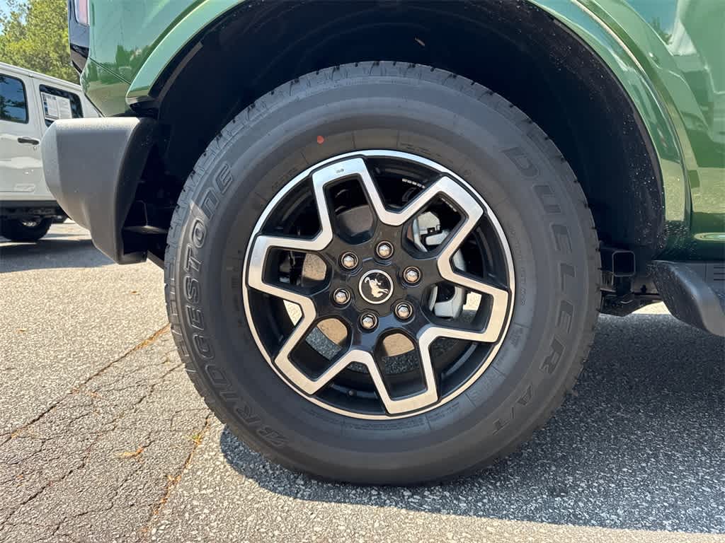 Thumbnail: 2025 Ford Bronco - 9