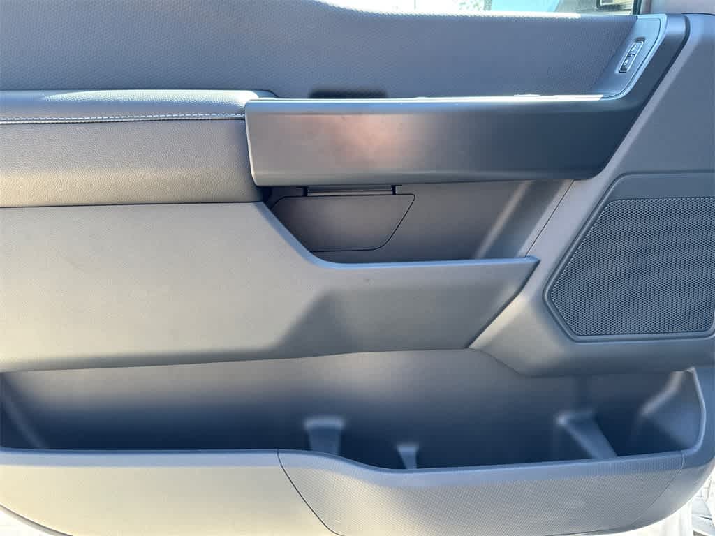 2025 Ford F-150 STX 11