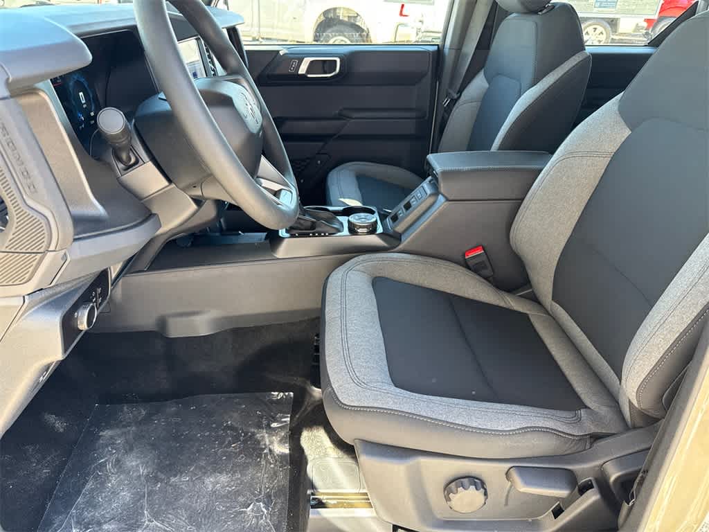 Thumbnail: 2025 Ford Bronco - 10