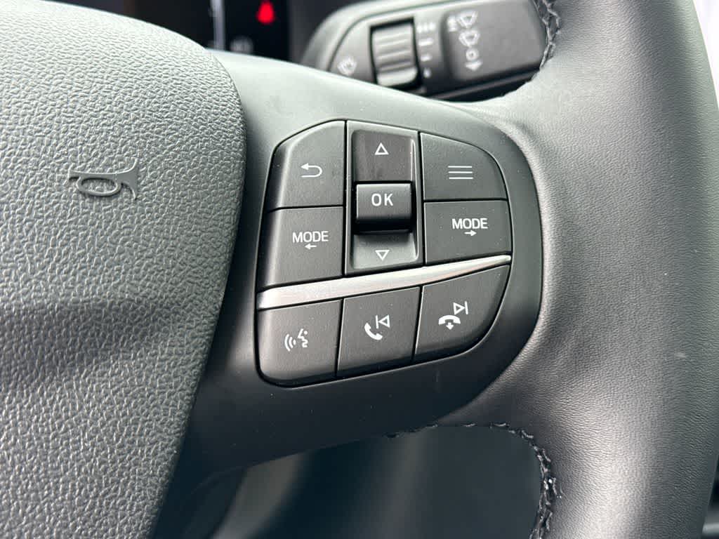 Thumbnail: 2025 Ford Maverick - 20