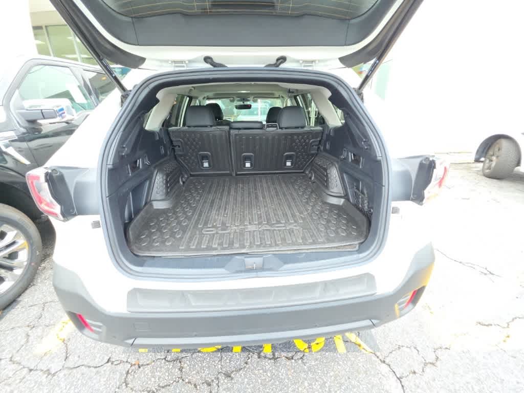Thumbnail: 2022 Subaru Outback - 6