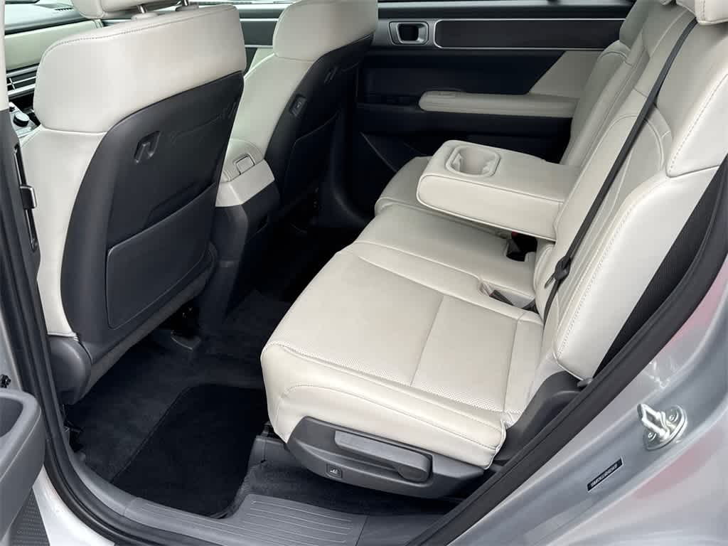 Thumbnail: 2024 Hyundai Santa Fe - 18