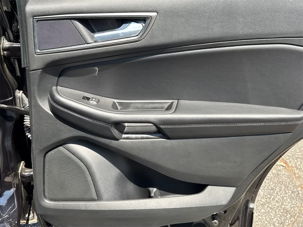 Thumbnail: 2024 Ford Edge - 14