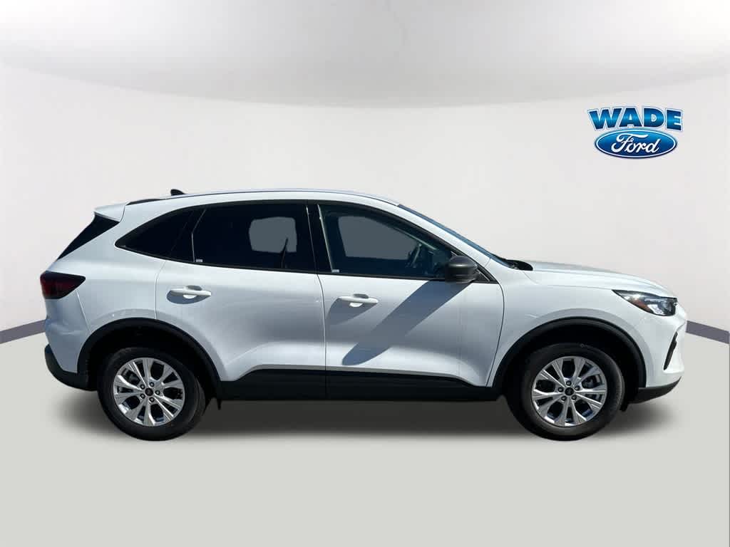 Thumbnail: 2025 Ford Escape - 4