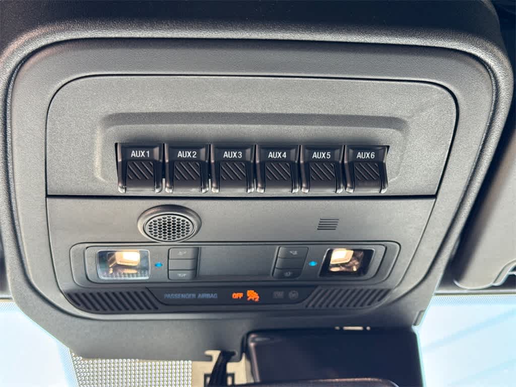 2024 Ford Bronco Outer Banks 33