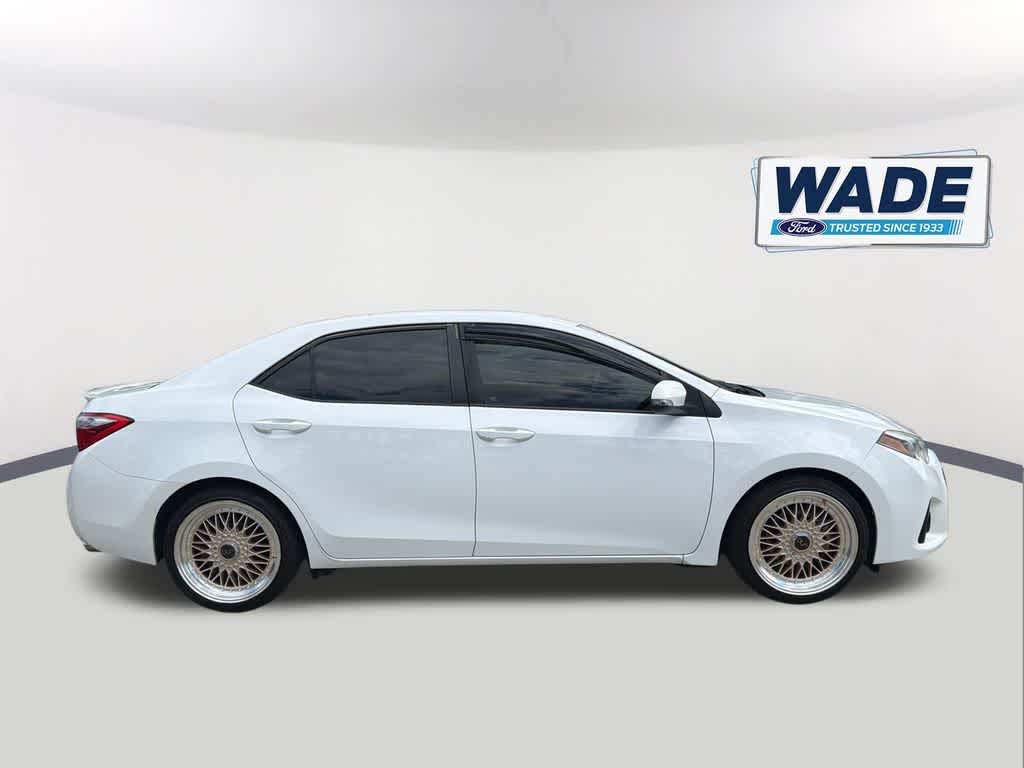 Thumbnail: 2016 Toyota Corolla - 4