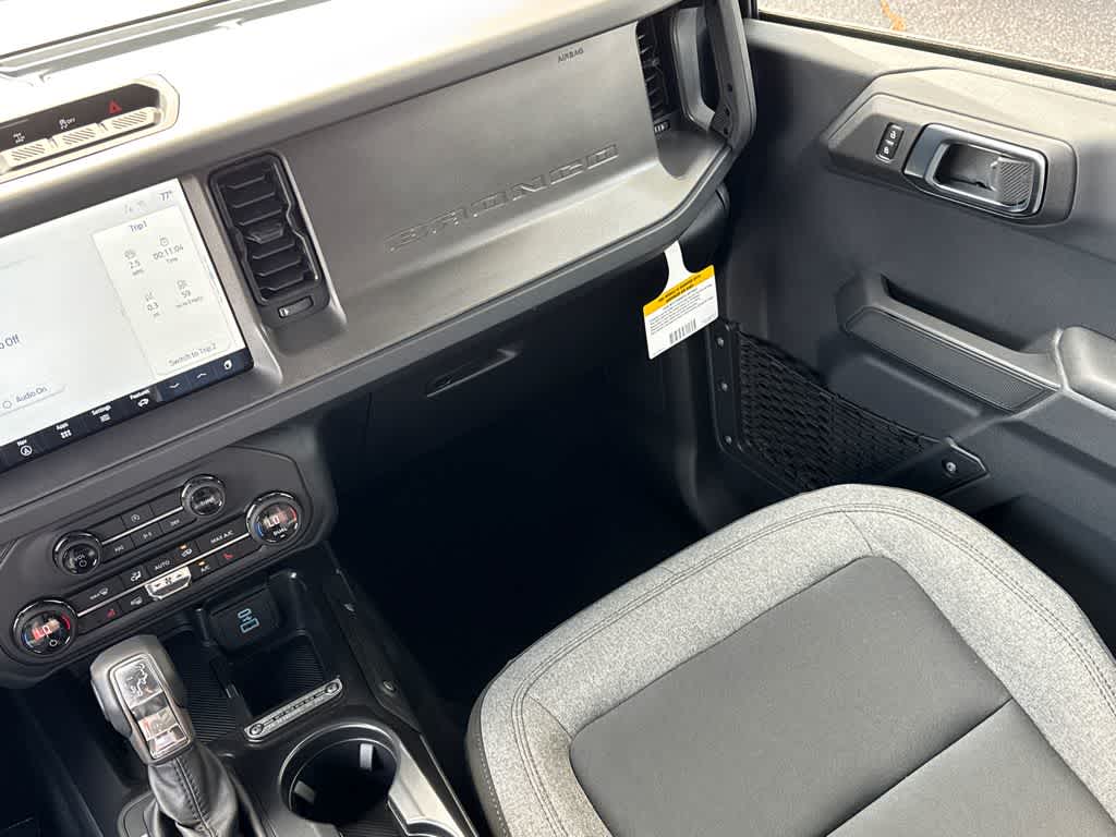 Thumbnail: 2025 Ford Bronco - 21