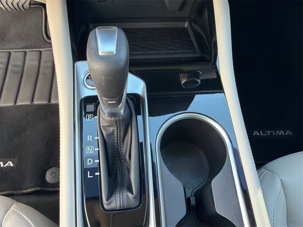 Thumbnail: 2023 Nissan Altima - 28