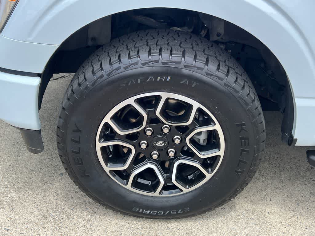 Thumbnail: 2022 Ford F-150 - 11