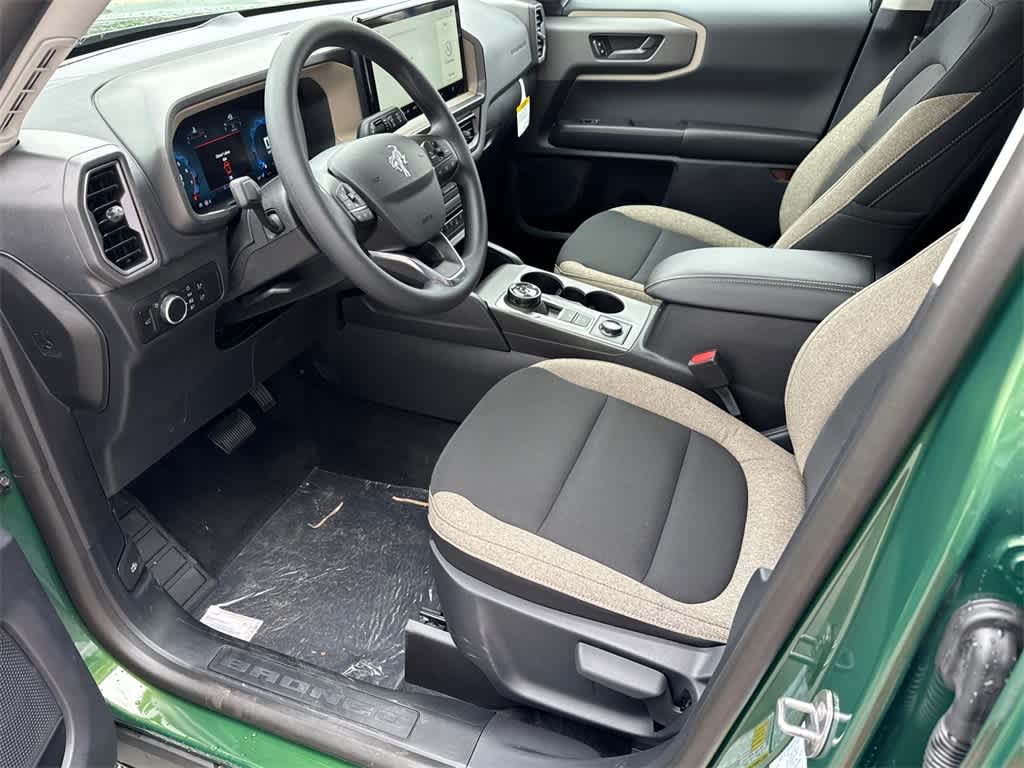 Thumbnail: 2025 Ford Bronco Sport - 10