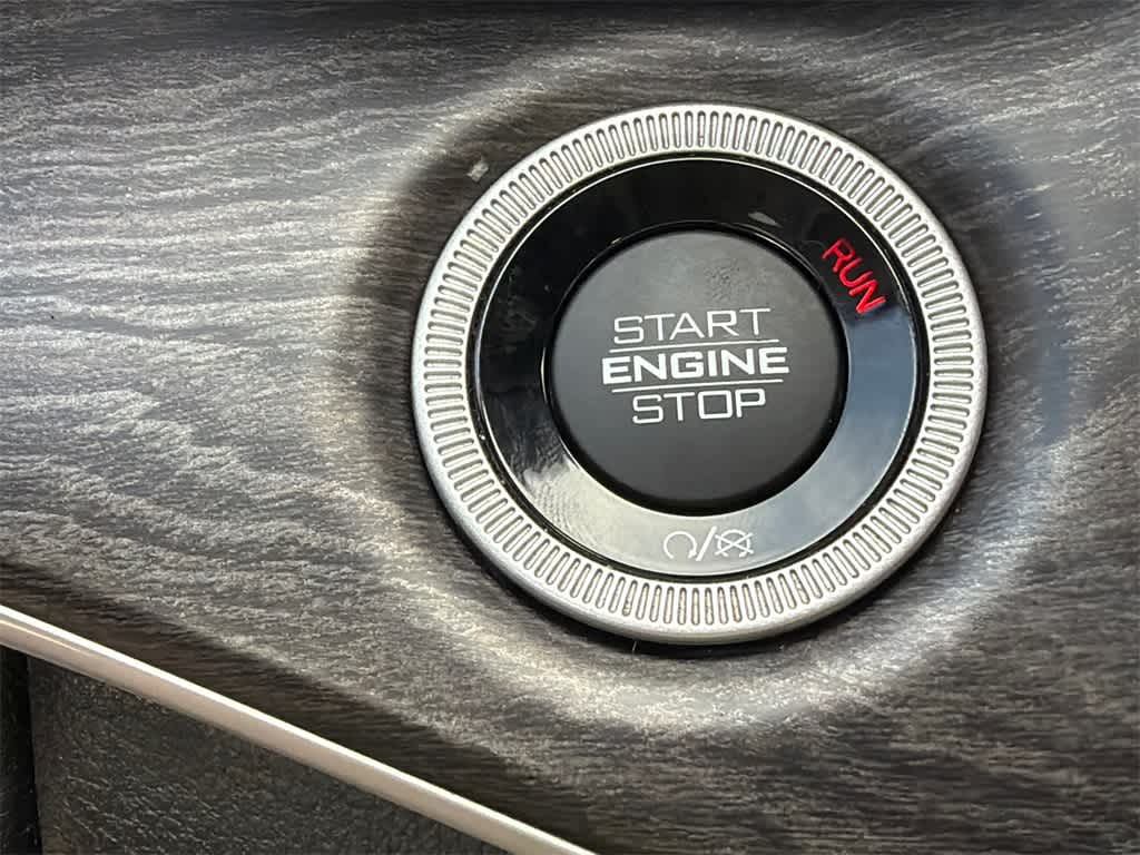 Thumbnail: 2021 Jeep Grand Cherokee L - 32