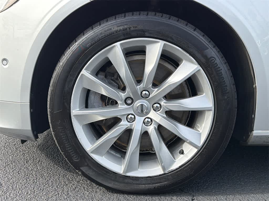 Thumbnail: 2018 Volvo S90 - 9