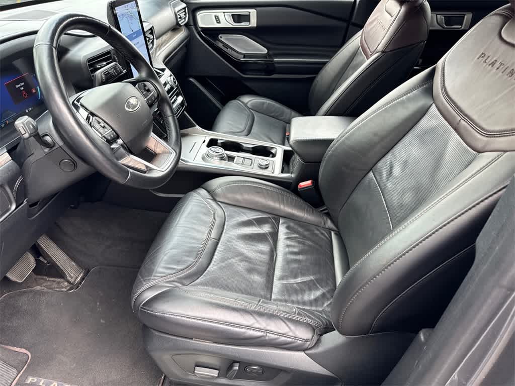 Thumbnail: 2022 Ford Explorer - 10