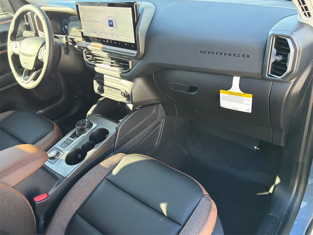 Thumbnail: 2025 Ford Bronco Sport - 13