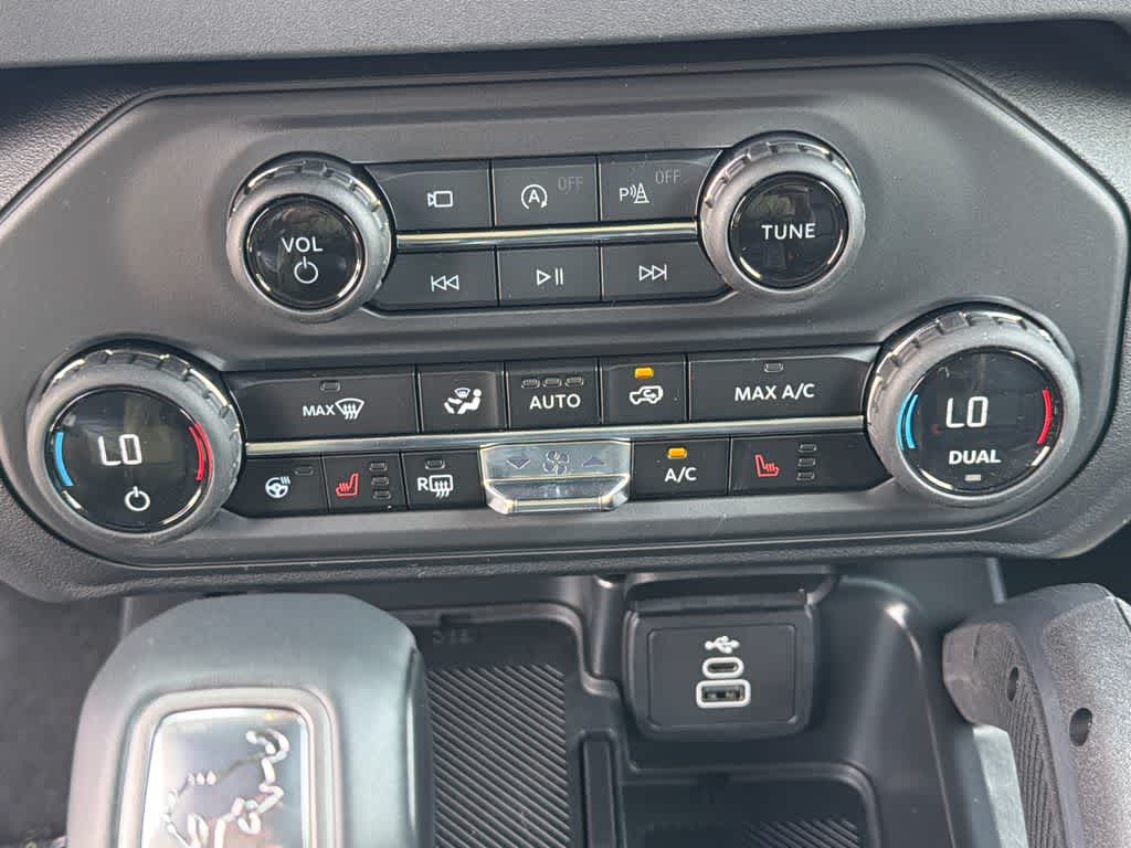 Thumbnail: 2026 Ford Bronco - 28