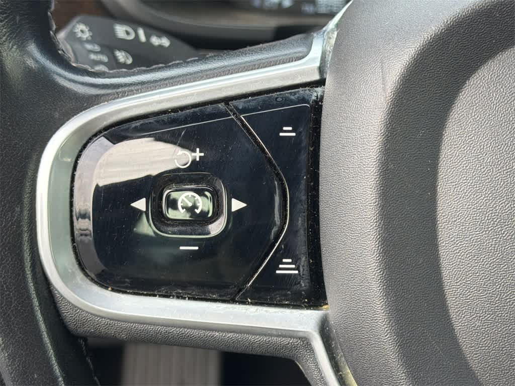 Thumbnail: 2018 Volvo S90 - 24