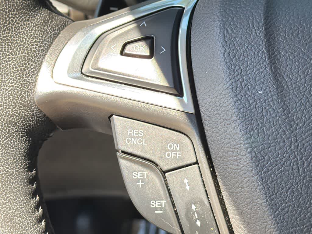 Thumbnail: 2016 Ford Fusion - 22