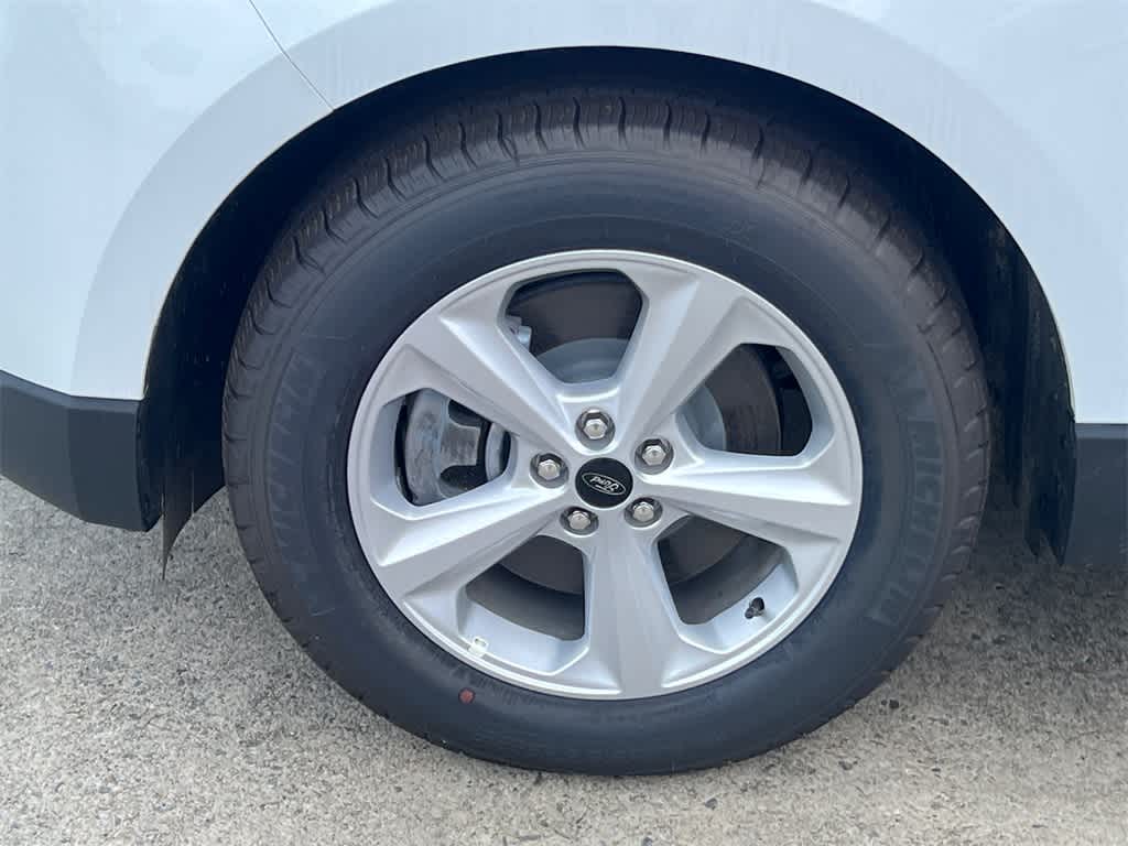 Thumbnail: 2024 Ford Edge - 9