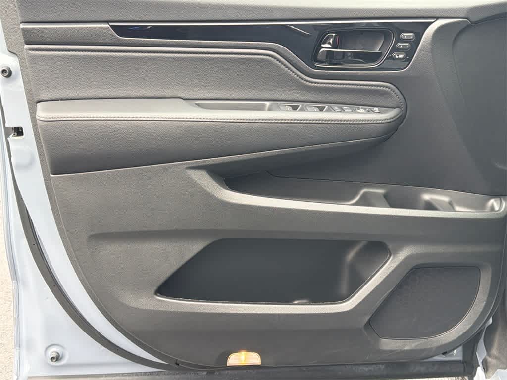 Thumbnail: 2024 Honda Odyssey - 11