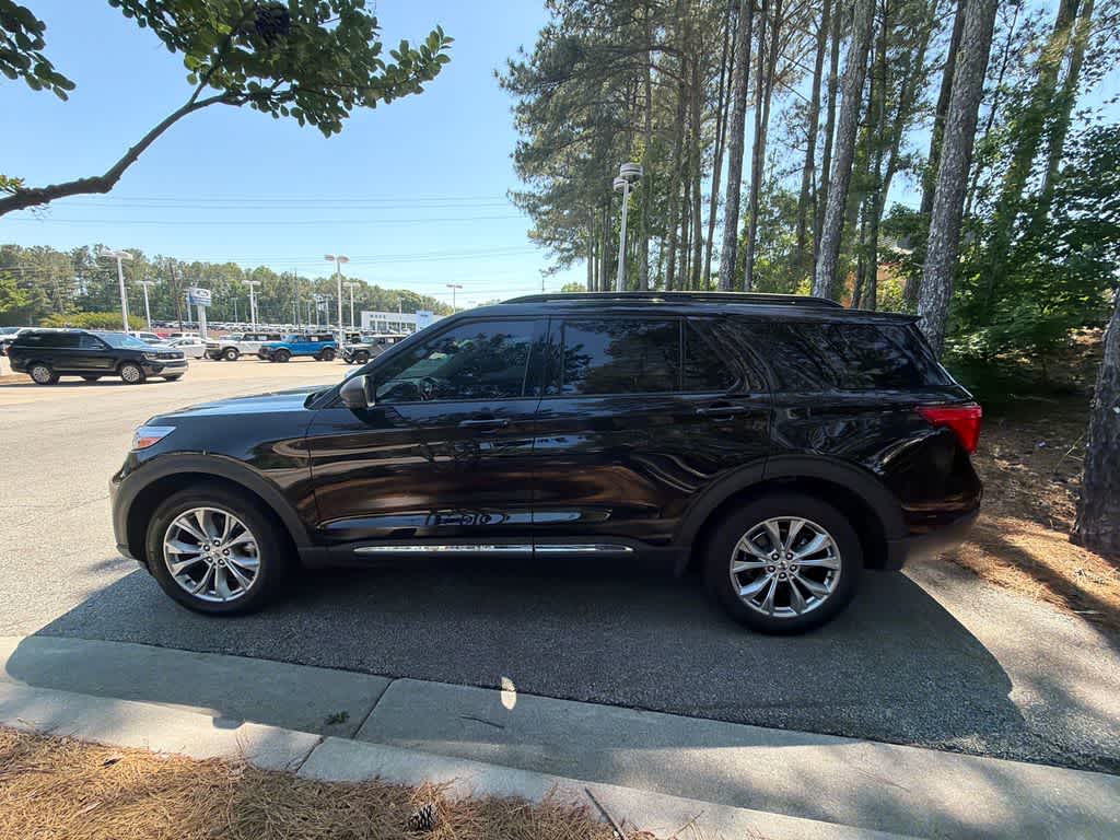 Thumbnail: 2023 Ford Explorer - 10