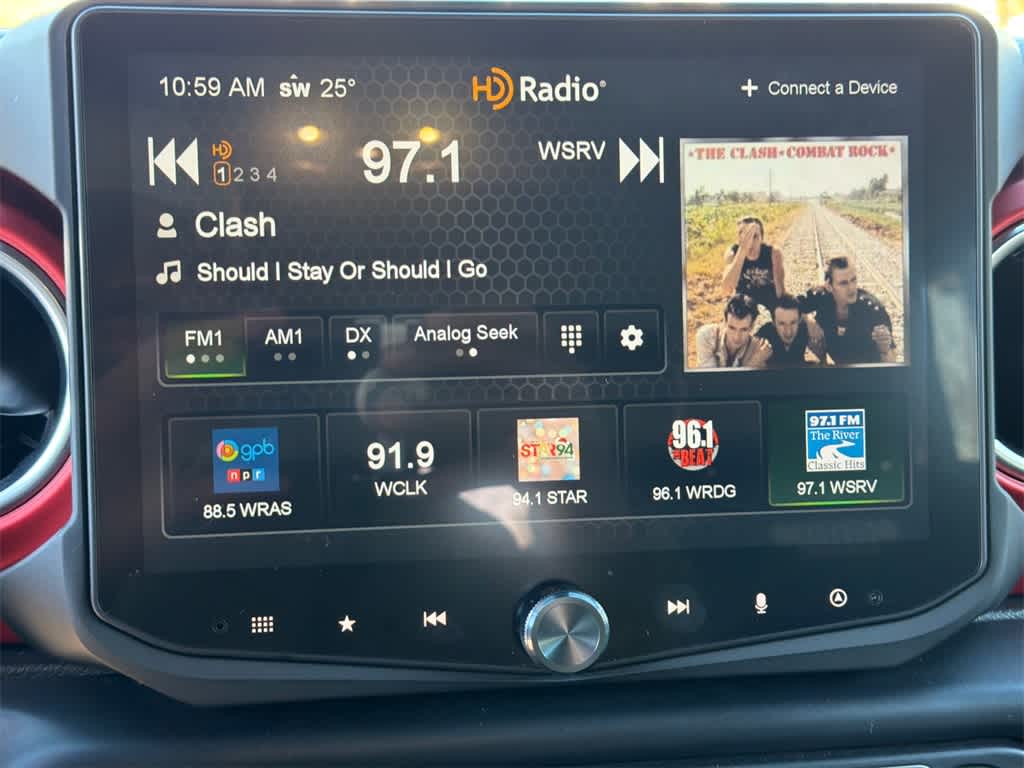 Thumbnail: 2019 Jeep Wrangler - 26