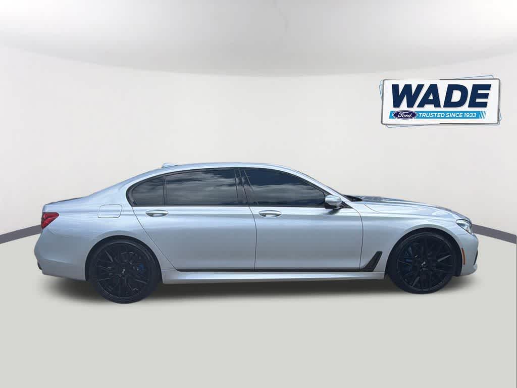 Thumbnail: 2019 BMW 7 Series - 4