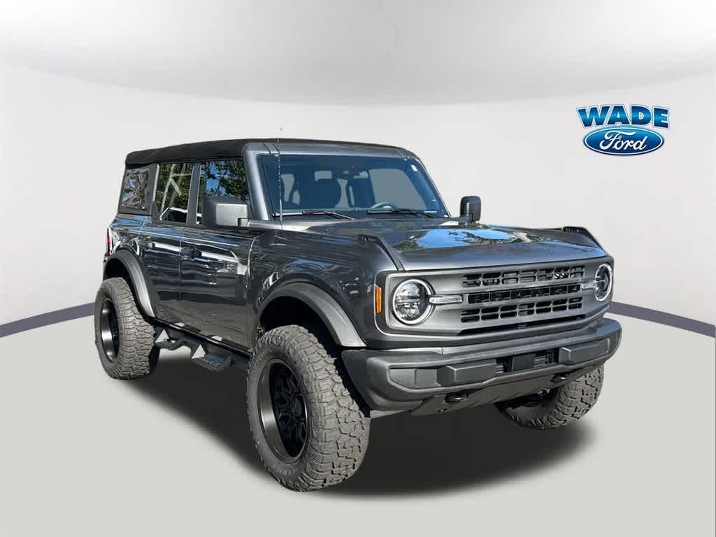 New 2025 Ford Bronco Base SUV