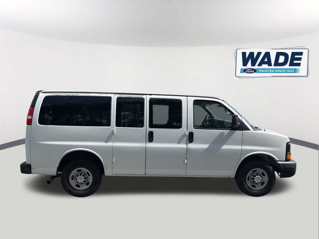 Thumbnail: 2013 Chevrolet Express - 4