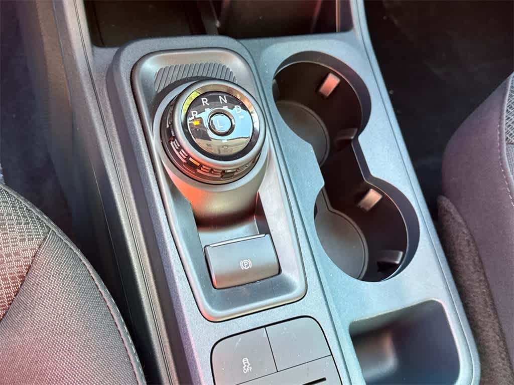 Thumbnail: 2025 Ford Maverick - 25