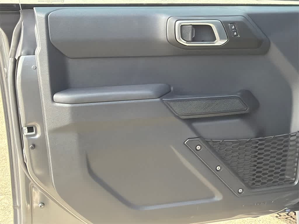 Thumbnail: 2025 Ford Bronco - 11