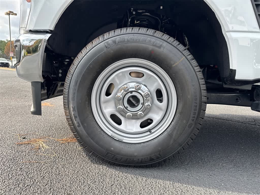 Thumbnail: 2025 Ford F-250 - 9