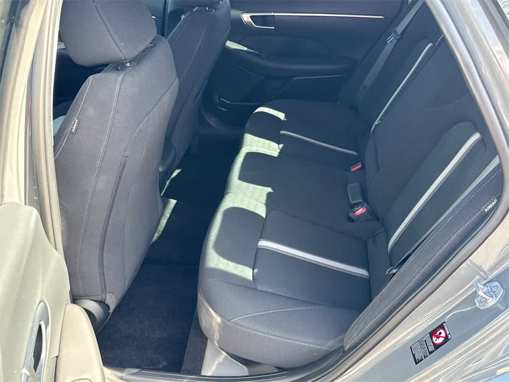 Thumbnail: 2023 Hyundai Sonata - 17