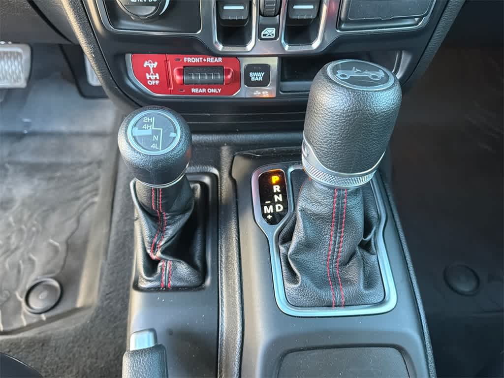 Thumbnail: 2019 Jeep Wrangler - 30