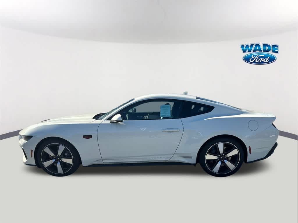 Thumbnail: 2025 Ford Mustang - 8