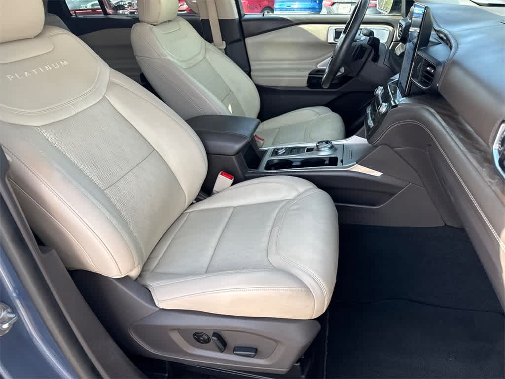 Thumbnail: 2021 Ford Explorer - 12