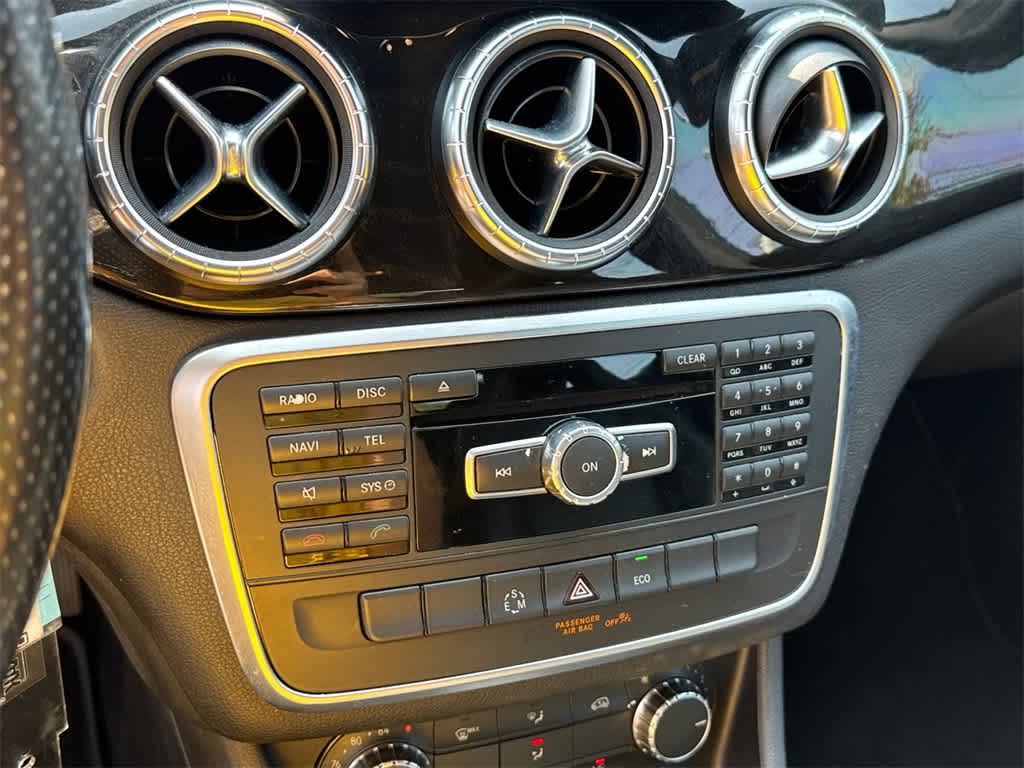 Thumbnail: 2014 Mercedes-Benz CLA - 26