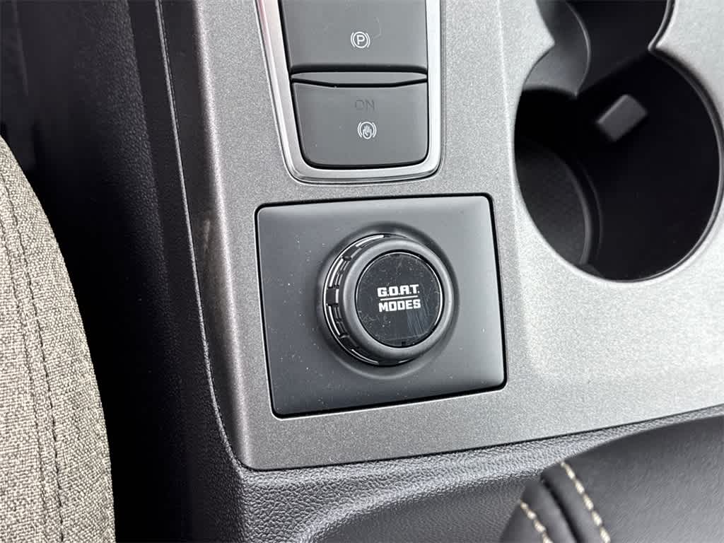 Thumbnail: 2025 Ford Bronco Sport - 28