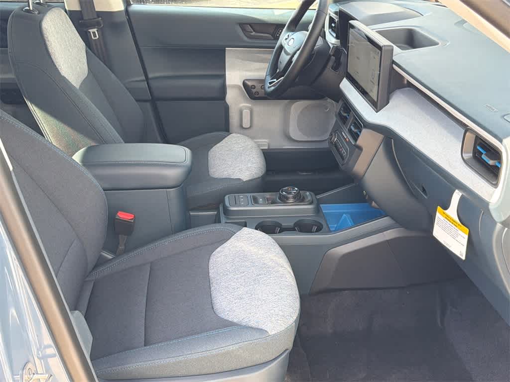 Thumbnail: 2025 Ford Maverick - 12