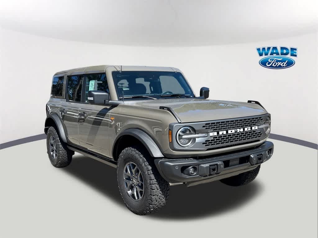Thumbnail: 2025 Ford Bronco - 3
