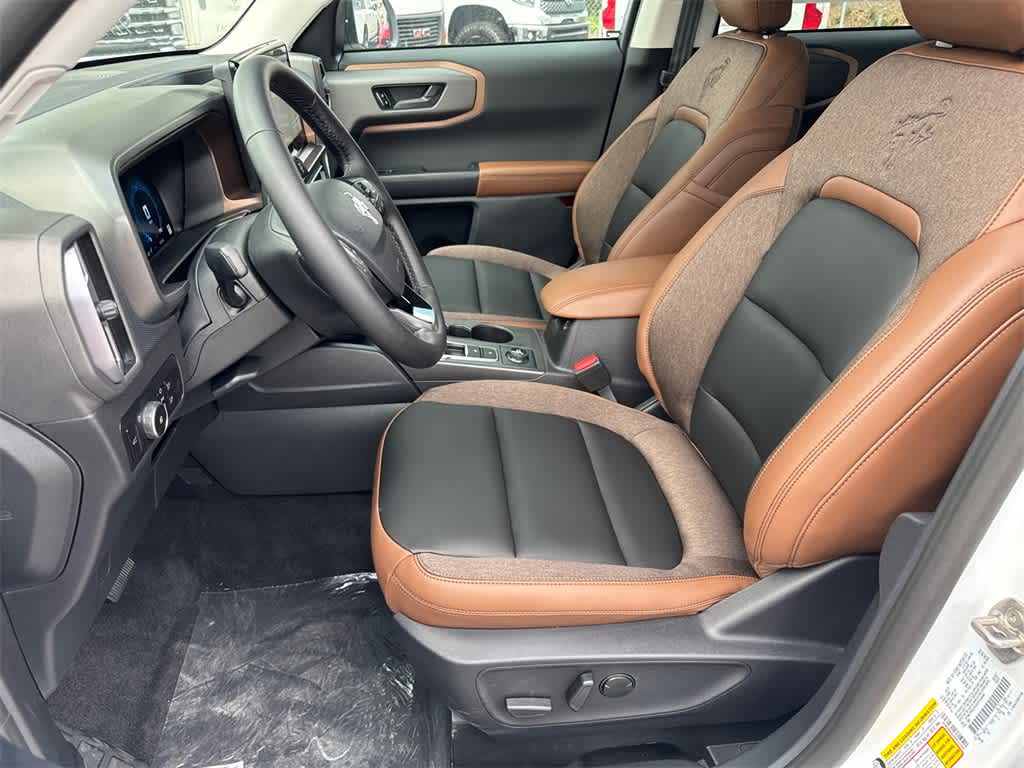 Thumbnail: 2025 Ford Bronco Sport - 10