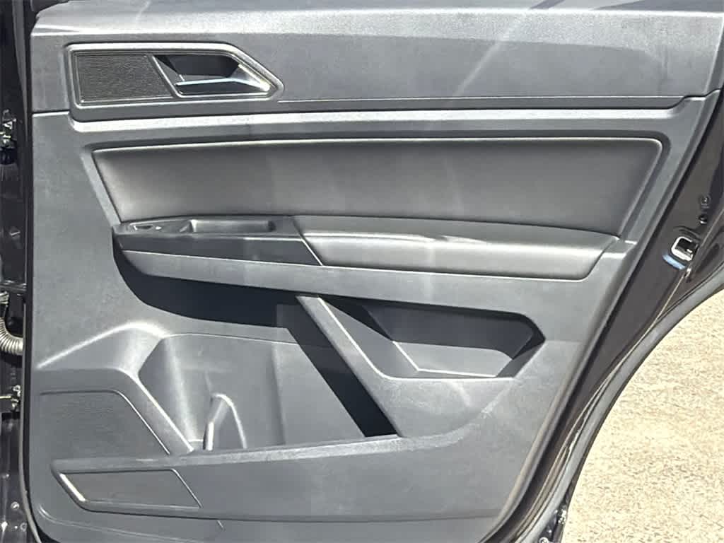 Thumbnail: 2020 Volkswagen Atlas - 15